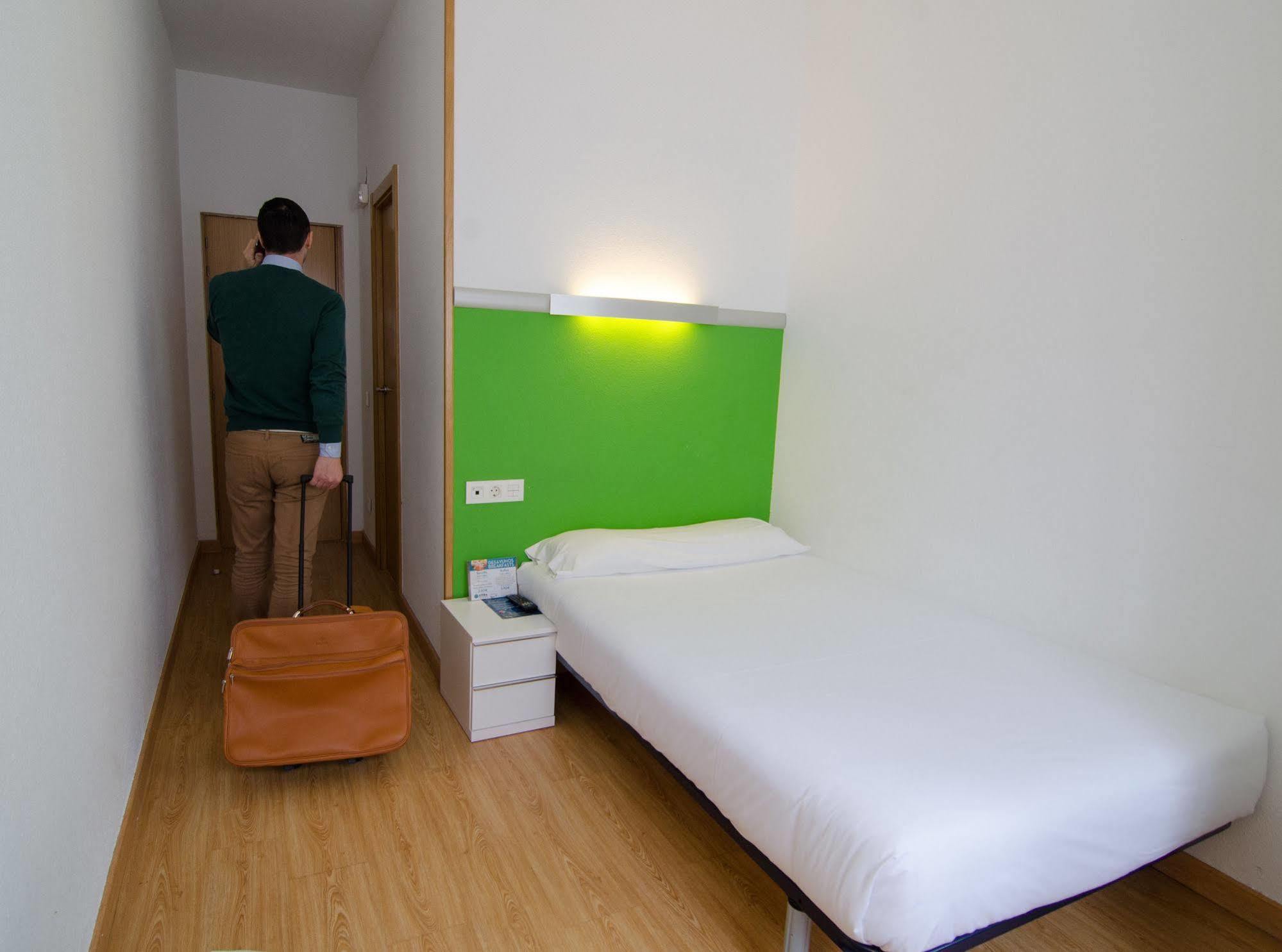 Hotel Centro Vitoria Autocheckin 외부 사진